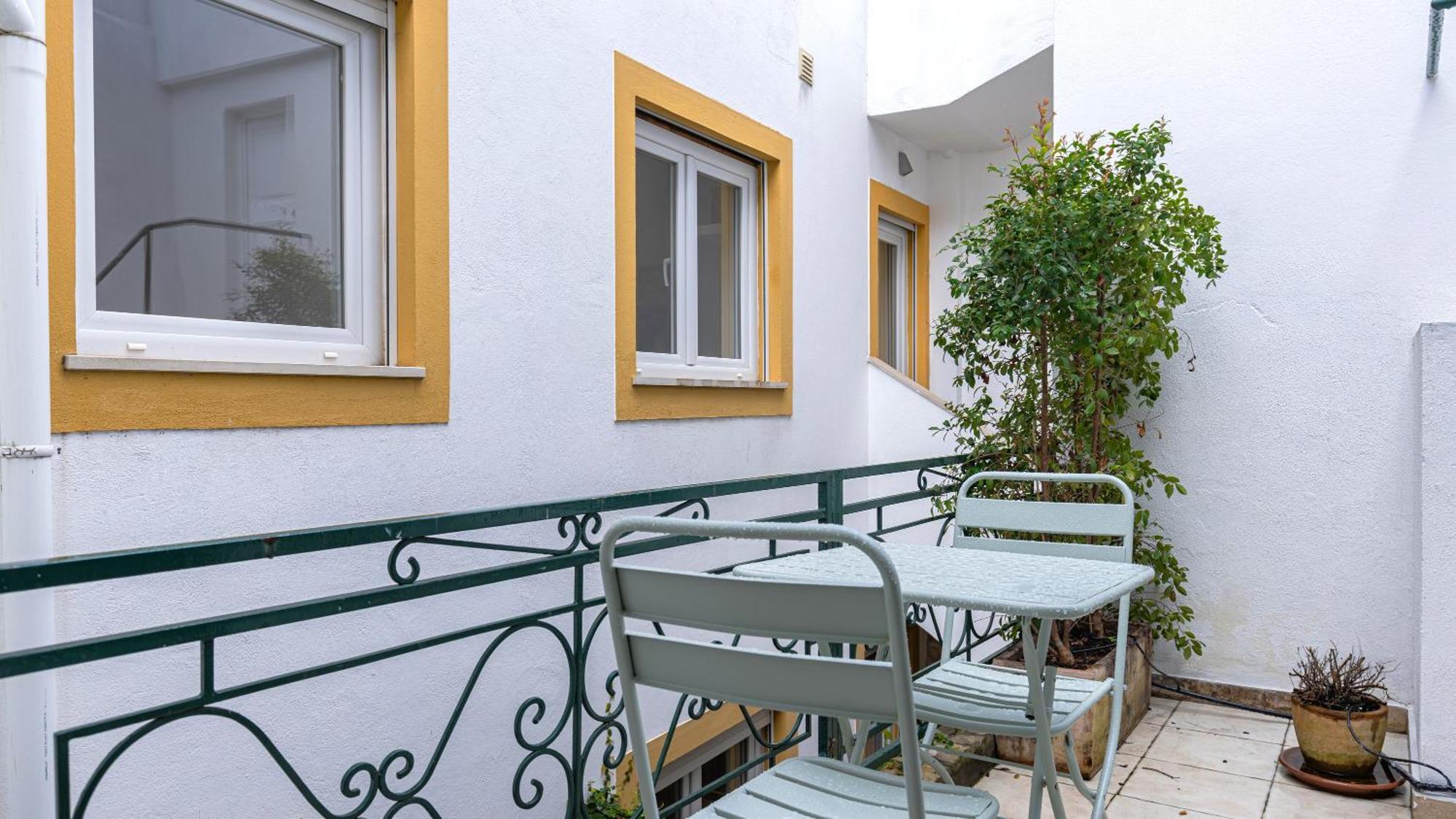 Cute Apartments In City Center By Lovelystay Lisbon Exterior photo